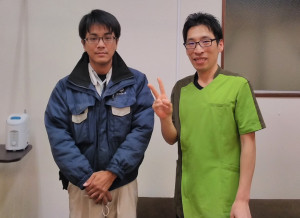 仙台市太白区長町の整体院拓で、肩こりと腰痛の両方が改善し、姿勢が良くなった仙台市在住の男性鈴木様の写真。